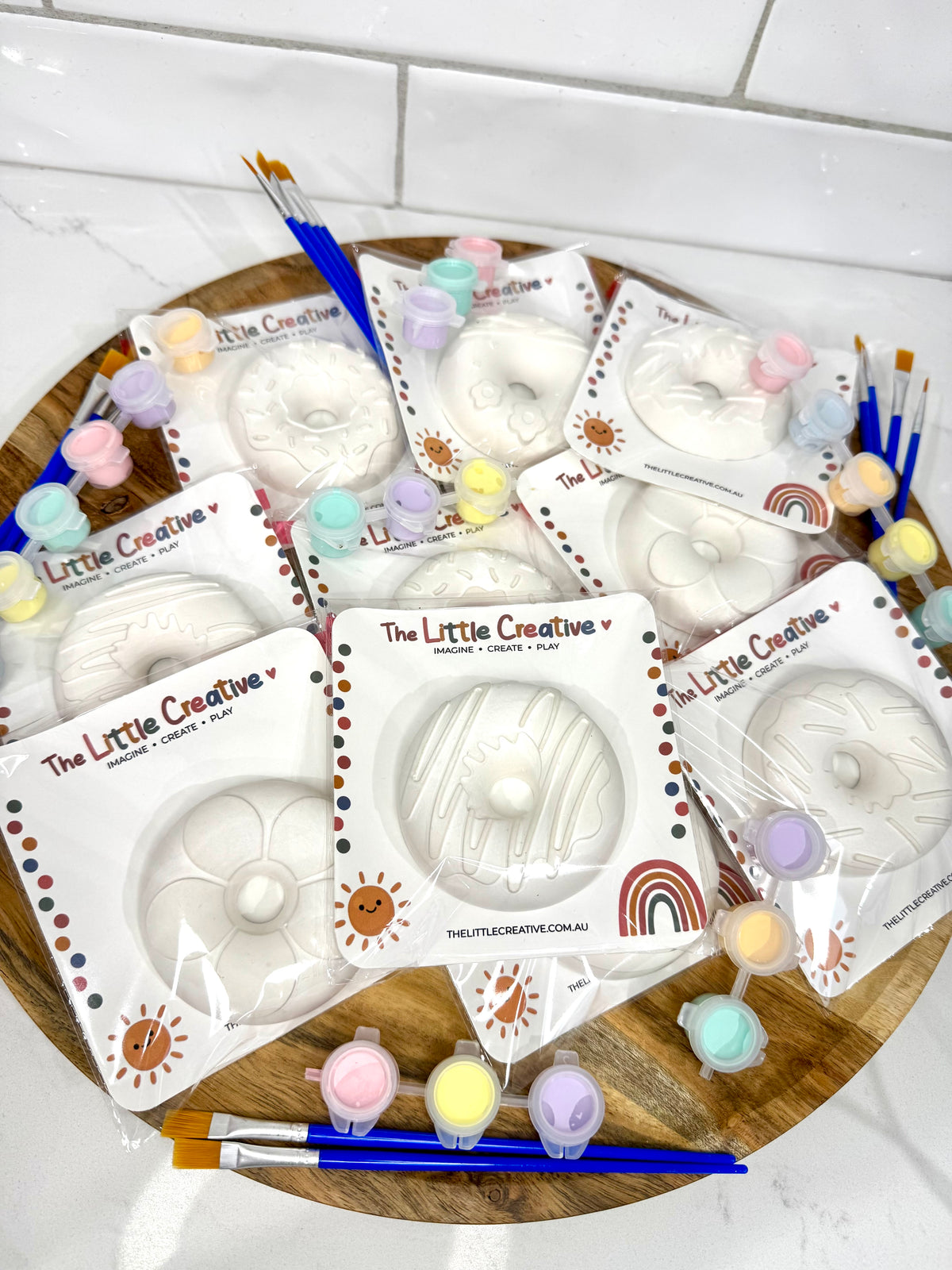 Donut Party Pack- 10 x donut plaster plus paints and brushes